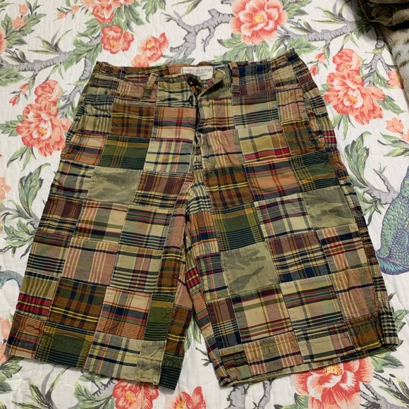 Men’s shorts - Picture 3 of 3